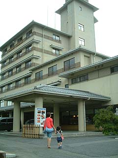 60911-2.JPG