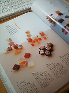 70228-2.JPG